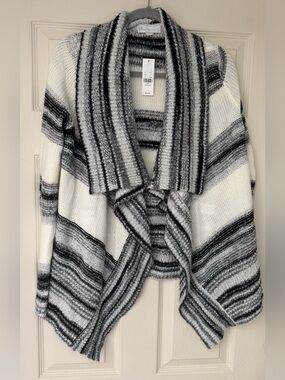 New York & Co. Marbled Black/White Striped Open Front Cardigan /Size Medium/NWT